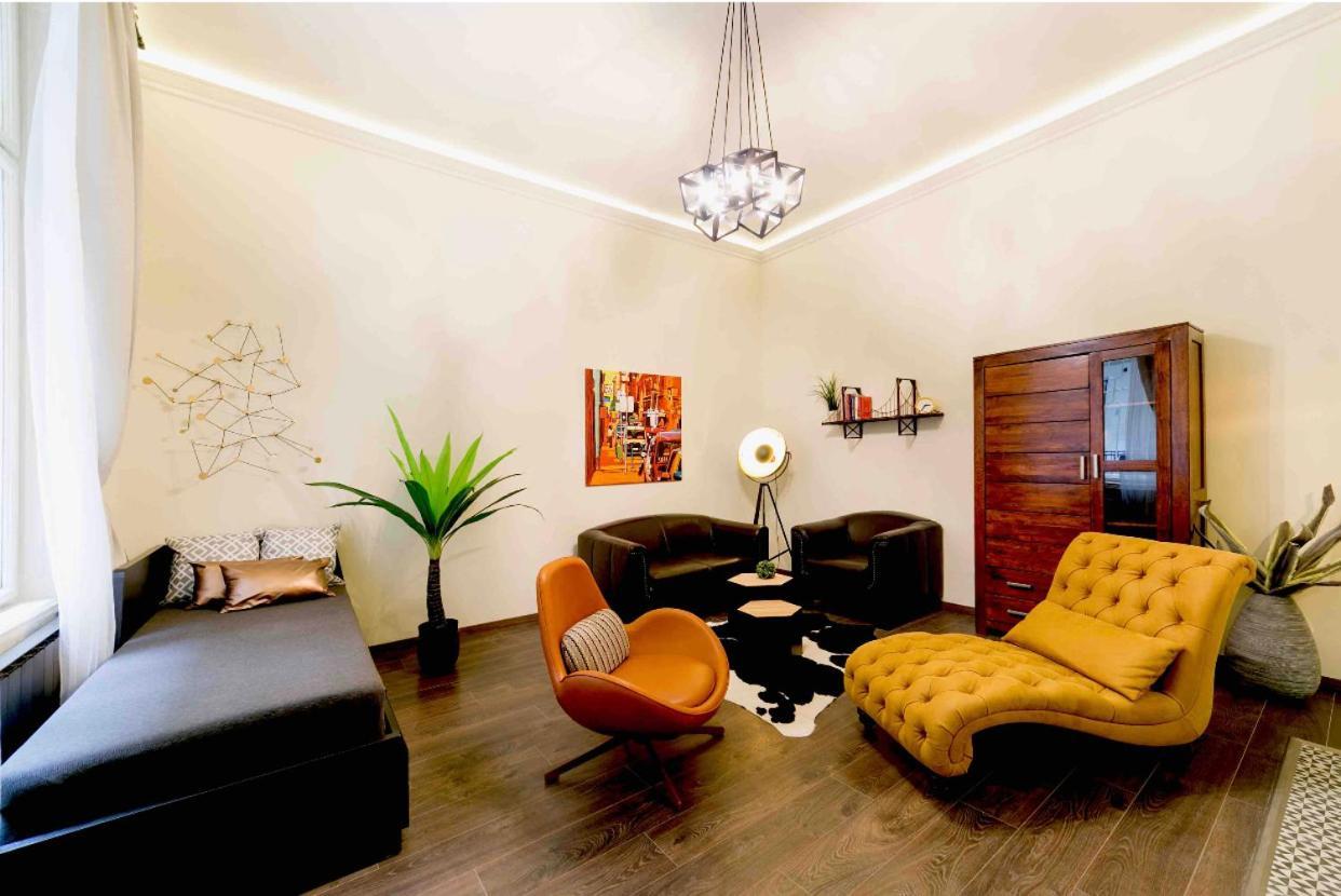The Best Mondain Apartment Budapest Esterno foto