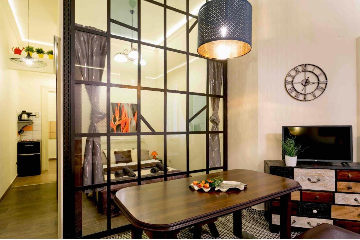 The Best Mondain Apartment Budapest Esterno foto
